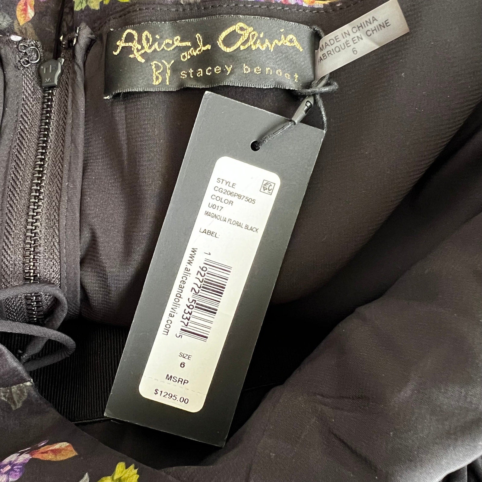 Unleash Elegance with the Alice + Olivia Magnolia Maxi Dress - Prime Essentials