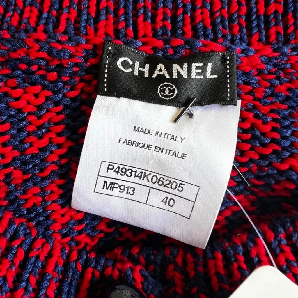 Chanel Knit Sweater 2014 Runway – Timeless Luxury for Every Occasion - Prime Essentials